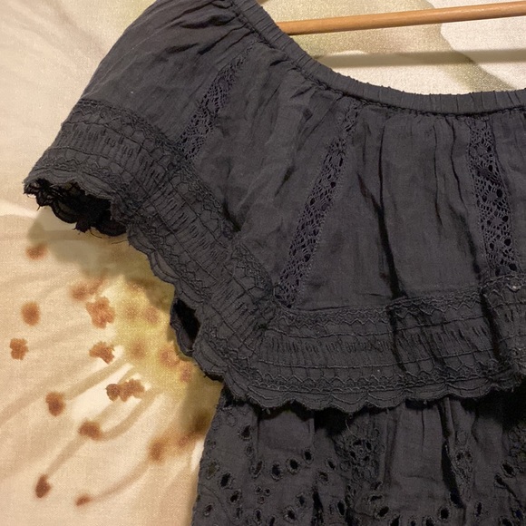 American eagle flowy off shoulder blouse - Picture 2 of 3